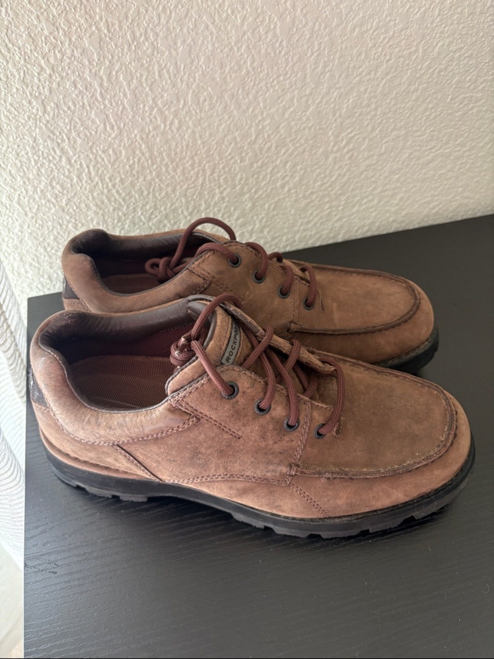 Men’s Rockport Brown Suede Chukka Trail Shoes Size 10m